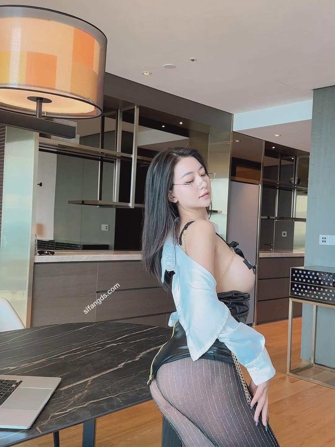 3